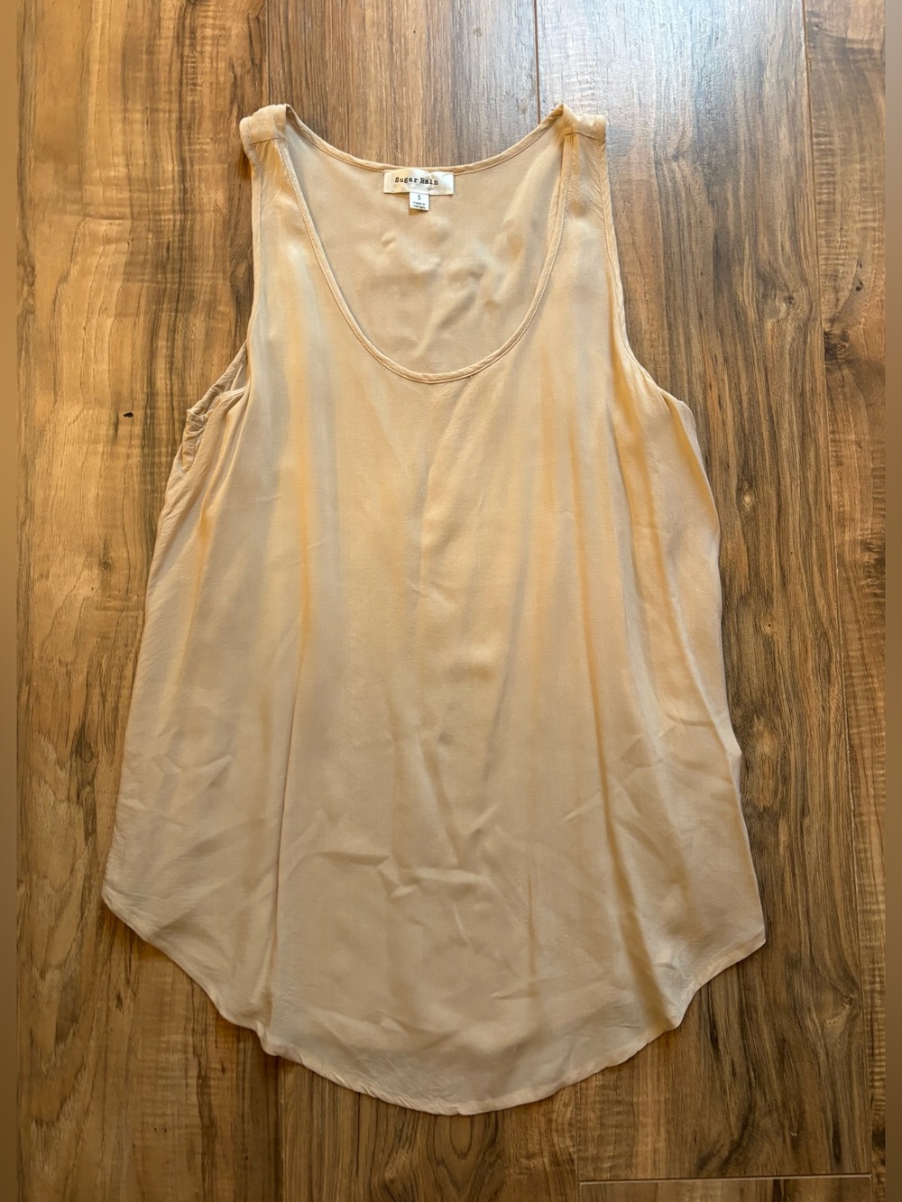 Sugar Rain 100% rayon tan/beige soft and sheer tank size small
